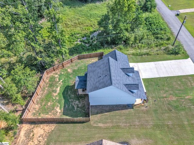 180 Hunter Drive, Belton, SC 29627