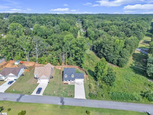 180 Hunter Drive, Belton, SC 29627