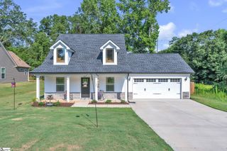 180 Hunter Drive, Belton, SC 29627
