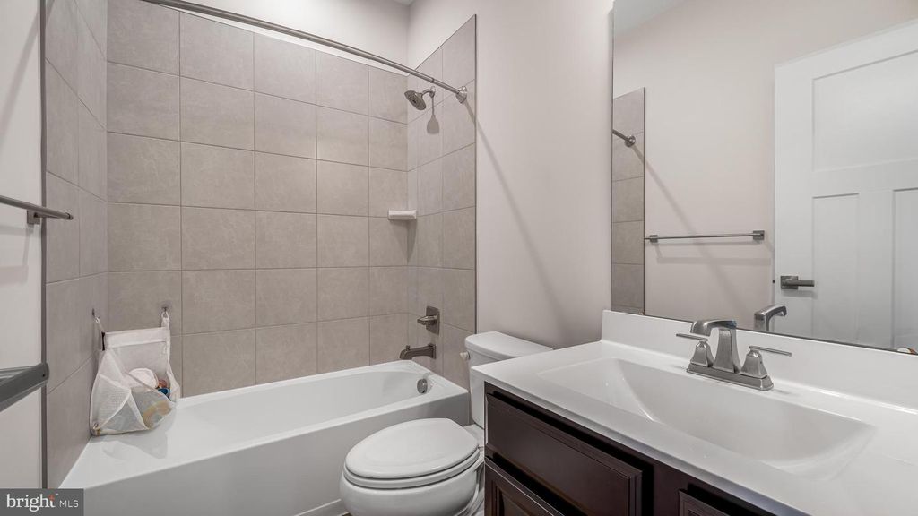 Image 17 of property listing at 4409 SHIRLEY ROSE CT, Upper Marlboro, MD 20772