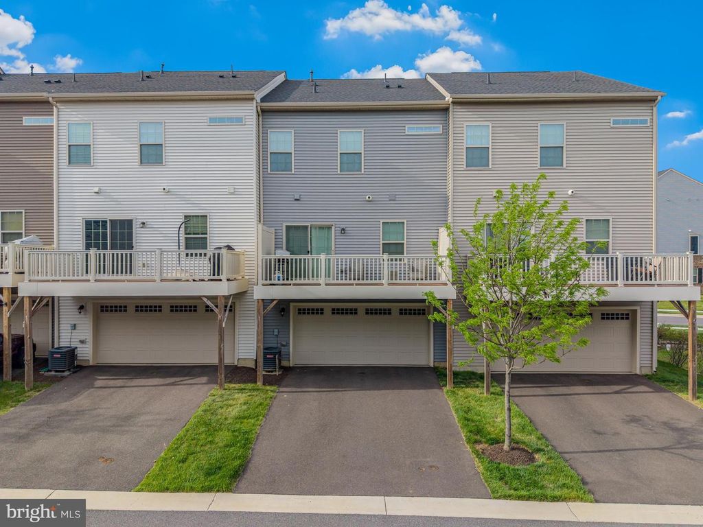 Image 28 of property listing at 4409 SHIRLEY ROSE CT, Upper Marlboro, MD 20772