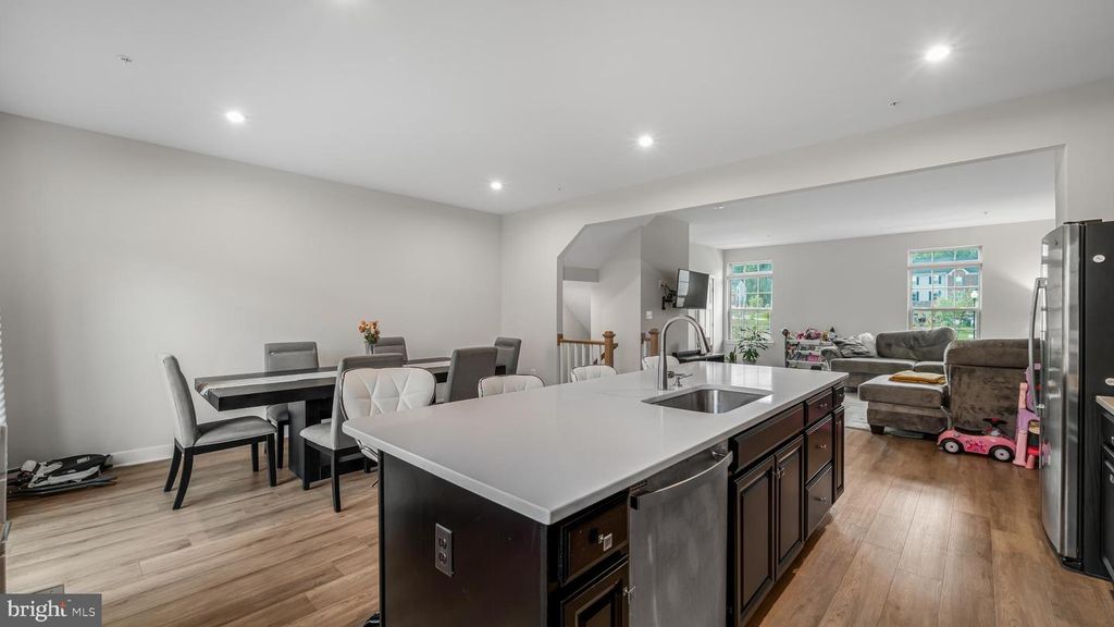 Image 9 of property listing at 4409 SHIRLEY ROSE CT, Upper Marlboro, MD 20772