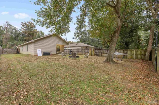 3963 Edgefield St, Pace, FL 32571