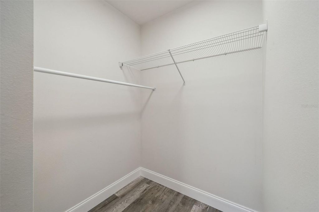 Image 26 of property listing at 664 25TH STREET SW, Vero Beach, FL 32962