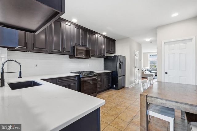 520 S BOULDIN ST, Baltimore, MD 21224