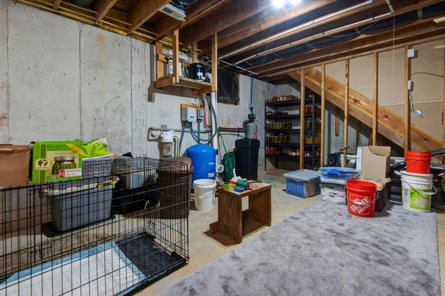 93 Meadow Hill Lane, Rogersville, MO 65742