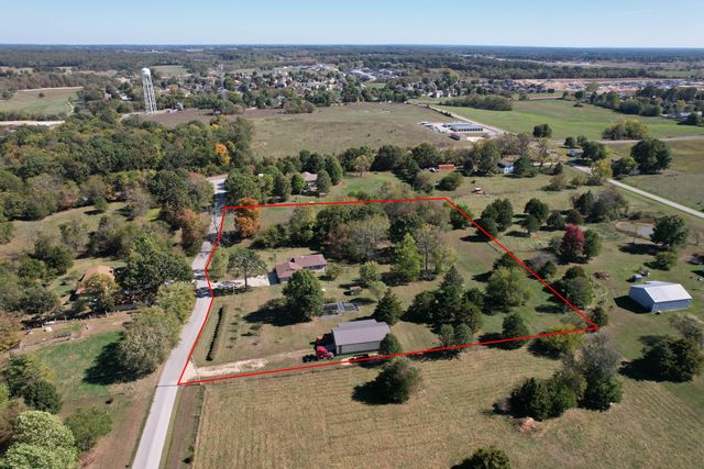 93 Meadow Hill Lane, Rogersville, MO 65742