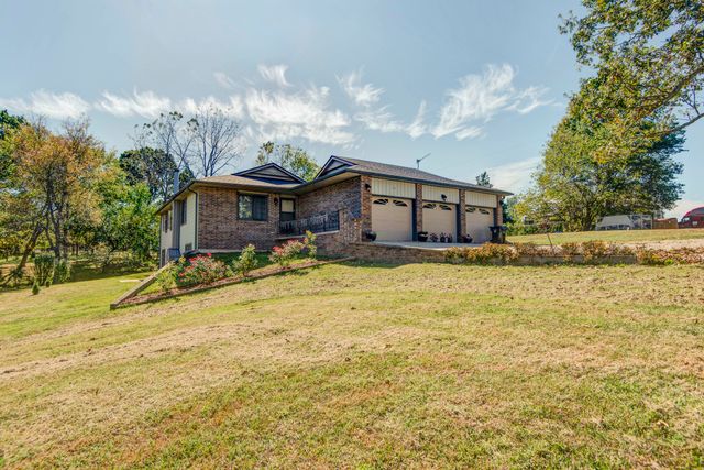 93 Meadow Hill Lane, Rogersville, MO 65742