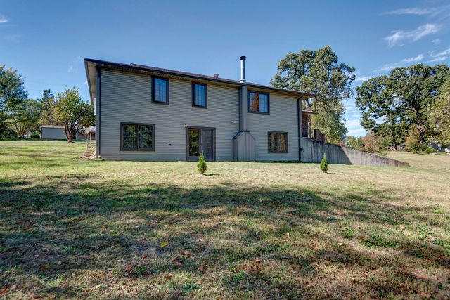 93 Meadow Hill Lane, Rogersville, MO 65742