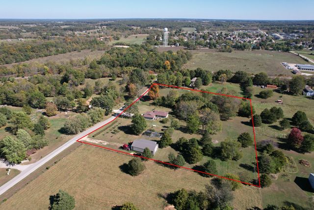 93 Meadow Hill Lane, Rogersville, MO 65742