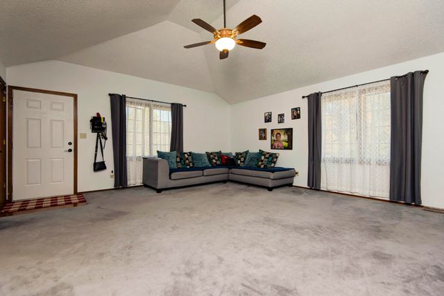 93 Meadow Hill Lane, Rogersville, MO 65742