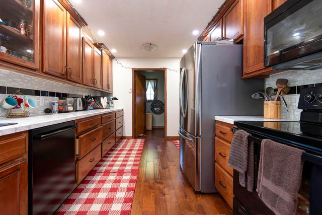 93 Meadow Hill Lane, Rogersville, MO 65742