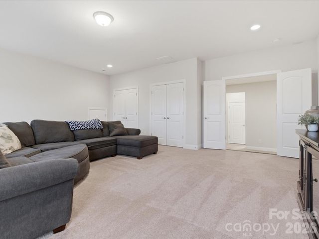 1012 Lydgate Drive, Waxhaw, NC 28173