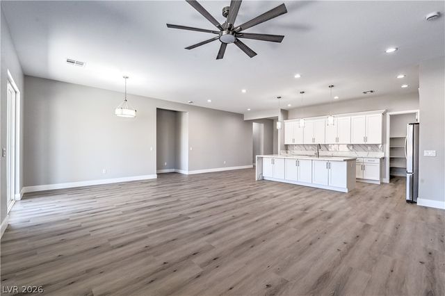 5111 Andover, Pahrump, NV 89061