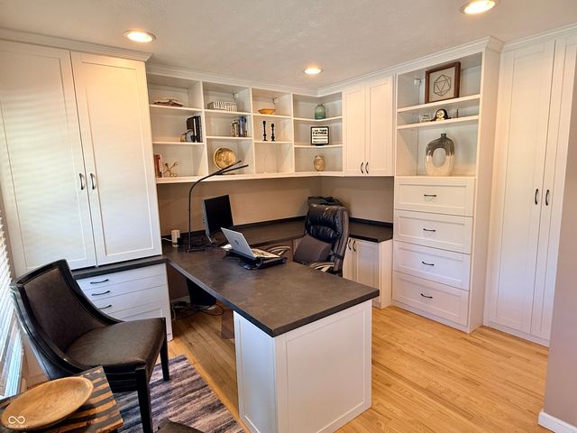 9840 Deering Street, Fishers, IN 46037