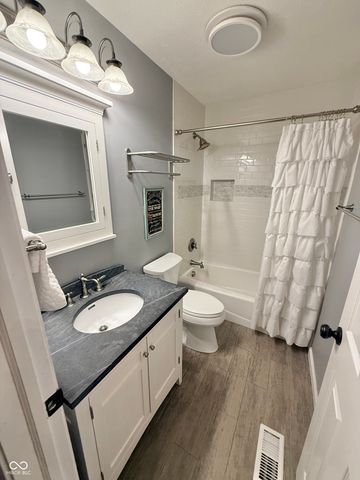 9840 Deering Street, Fishers, IN 46037