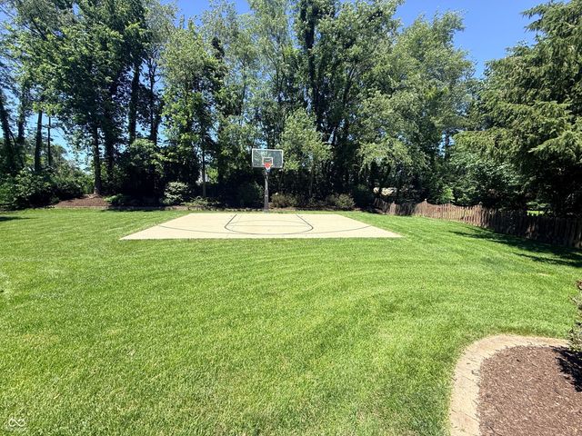 9840 Deering Street, Fishers, IN 46037