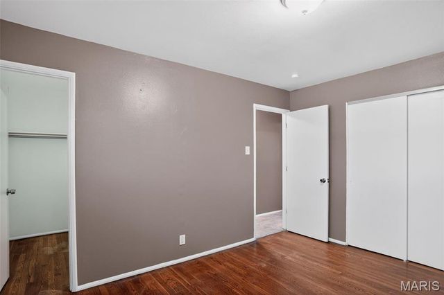 1752 Hudson Road, St Louis, MO 63136
