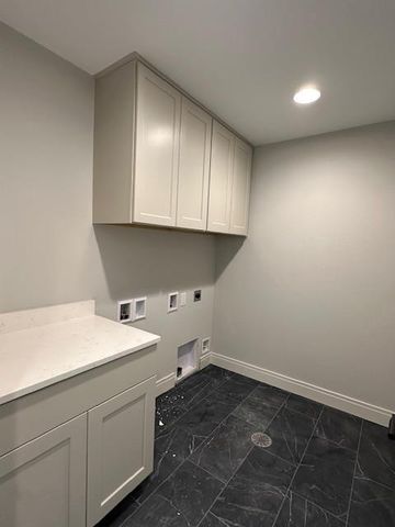 1344 Mohican TRAIL, Waukesha, WI 53189