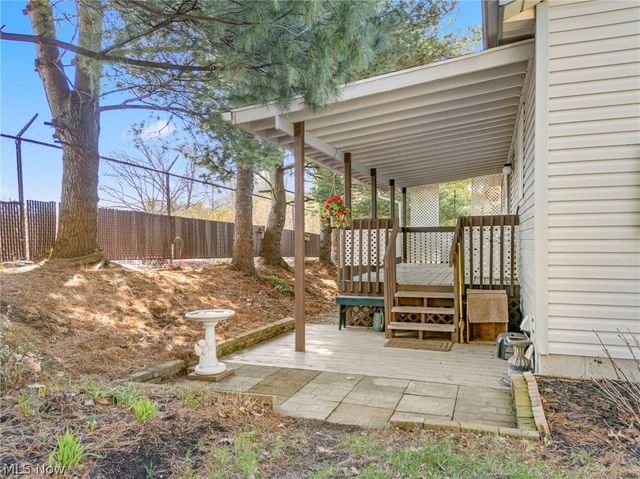 589 Forest Creek Drive, Wooster, OH 44691