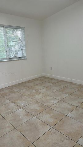 1250 SE 28th Ct 203, Homestead, FL 33035