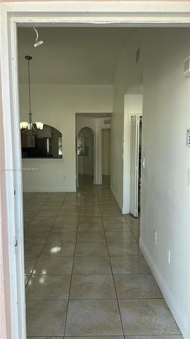 1250 SE 28th Ct 203, Homestead, FL 33035