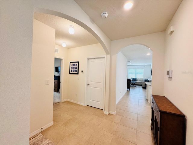 2456 KNIGHT ISLAND DRIVE, Brandon, FL 33511