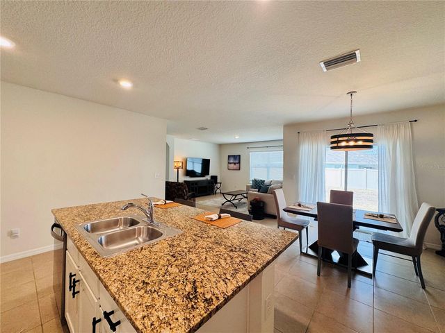 2456 KNIGHT ISLAND DRIVE, Brandon, FL 33511