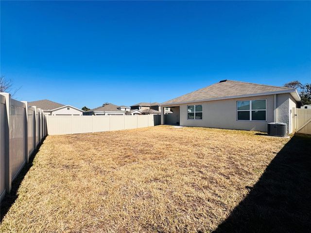 2456 KNIGHT ISLAND DRIVE, Brandon, FL 33511