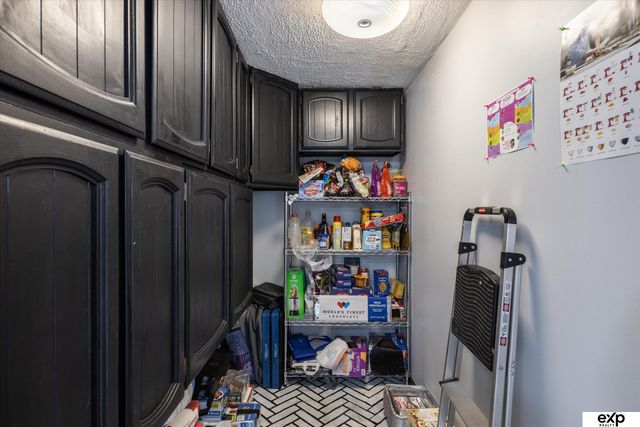 3106 Lynnwood Drive, Bellevue, NE 68123