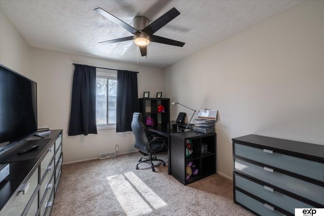 3106 Lynnwood Drive, Bellevue, NE 68123