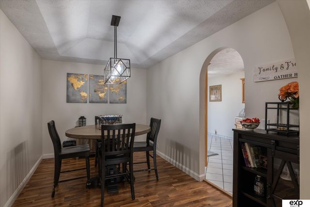 3106 Lynnwood Drive, Bellevue, NE 68123