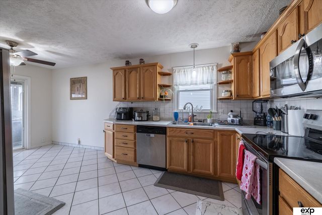 3106 Lynnwood Drive, Bellevue, NE 68123