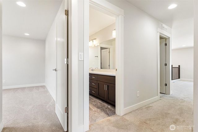 22991 Sycamore Street, Black Diamond, WA 98010