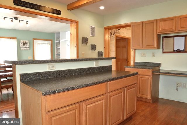 62 STEVENS RD, Stevens, PA 17578