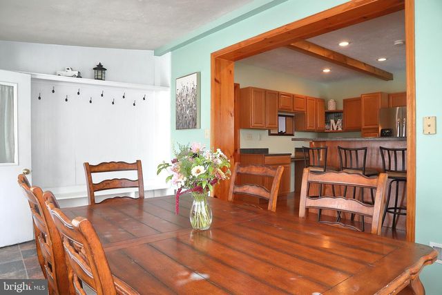 62 STEVENS RD, Stevens, PA 17578