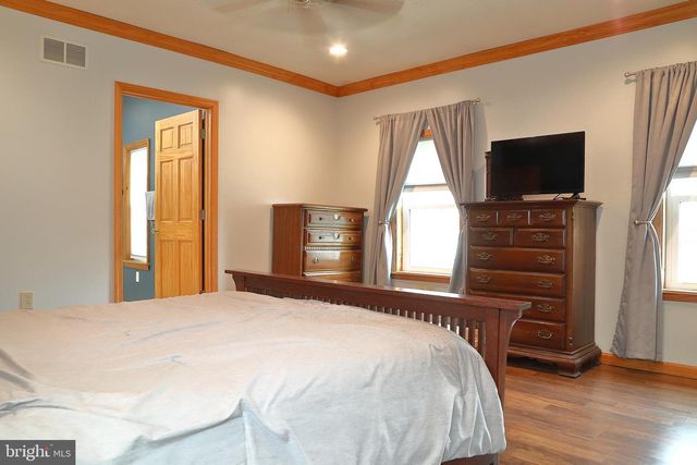 62 STEVENS RD, Stevens, PA 17578