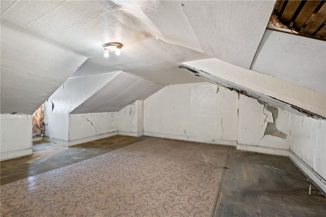 353 Cedarville St, Bloomfield, PA 15224