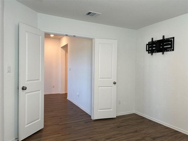 118 Isaac Millsaps TRL, Bastrop, TX 78602