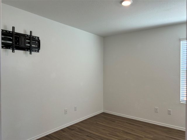 118 Isaac Millsaps TRL, Bastrop, TX 78602