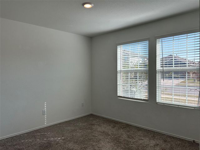 118 Isaac Millsaps TRL, Bastrop, TX 78602
