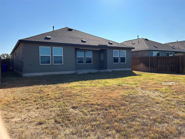 118 Isaac Millsaps TRL, Bastrop, TX 78602