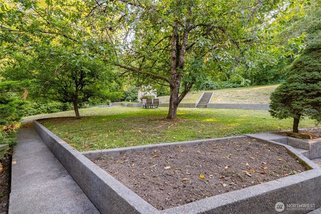 22850 Little Mountain Road, Mount Vernon, WA 98274