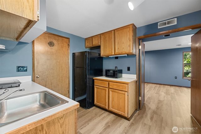 22850 Little Mountain Road, Mount Vernon, WA 98274