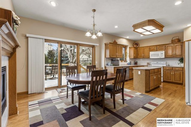 2106 S 185th Street, Omaha, NE 68130