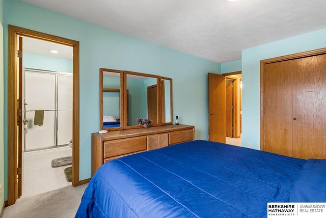 2106 S 185th Street, Omaha, NE 68130