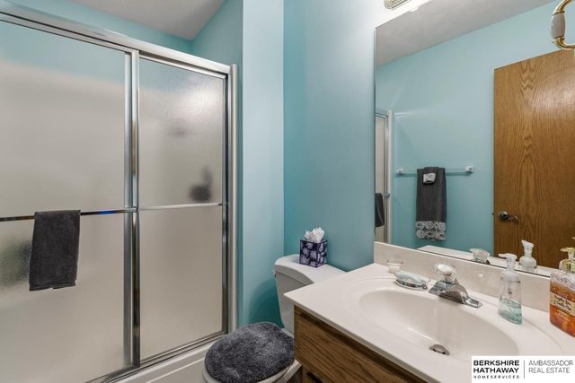 2106 S 185th Street, Omaha, NE 68130