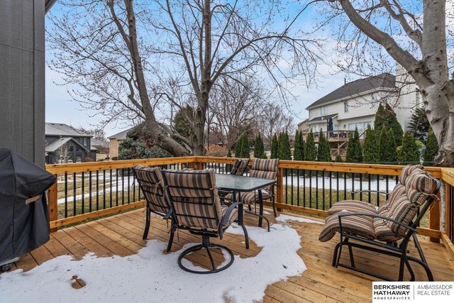 2106 S 185th Street, Omaha, NE 68130