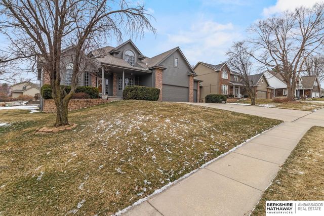 2106 S 185th Street, Omaha, NE 68130