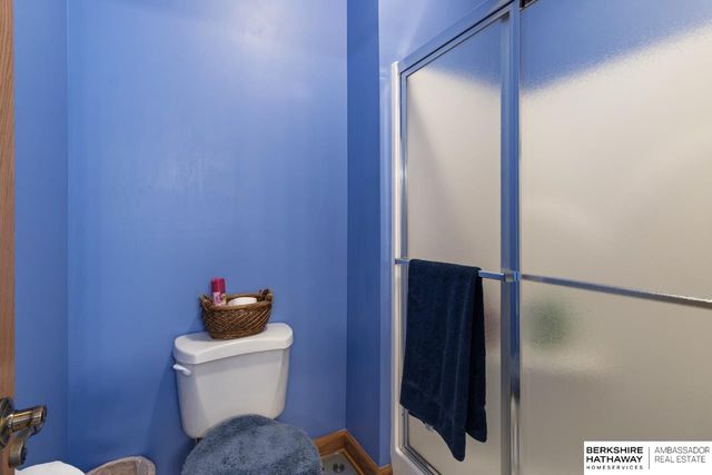 2106 S 185th Street, Omaha, NE 68130